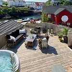 8 Person In Averoy-by Traum Casa vacanze