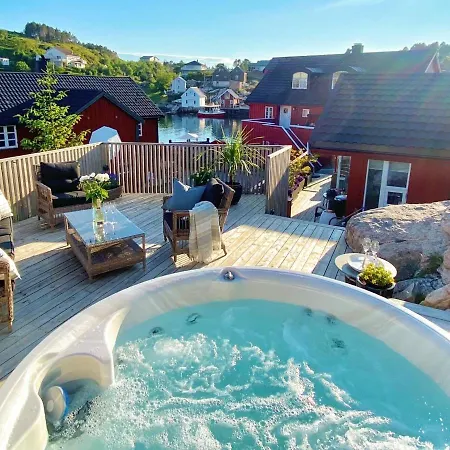 Averoy Iii Feriehus *