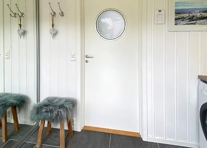 8 Person In Averoy-by Traum Casa de Férias Sveggen