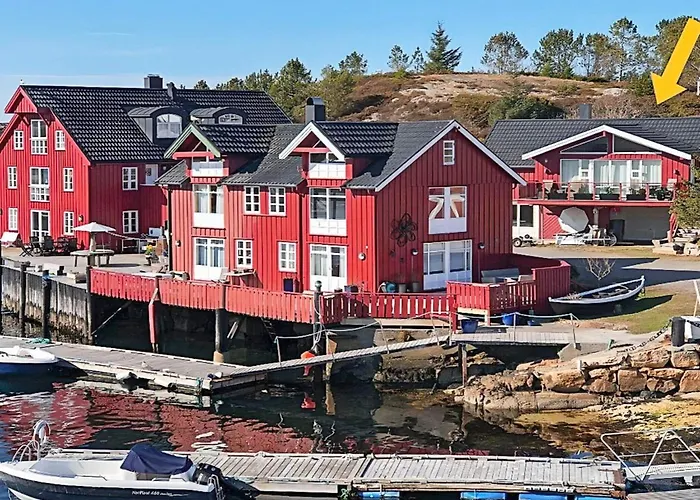 8 Person In Averoy-by Traum Feriehus *