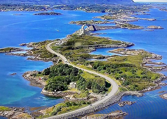 8 Person In Averoy-by Traum Feriehus *