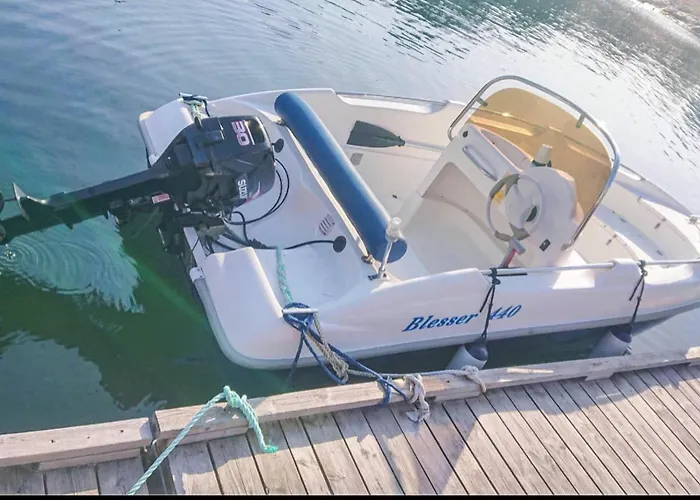 Feriehus 8 Person In Averoy-by Traum